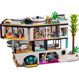 FRIENDS ANDREA'S MODERN MANSION - 42639