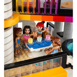 FRIENDS ANDREA'S MODERN MANSION - 42639